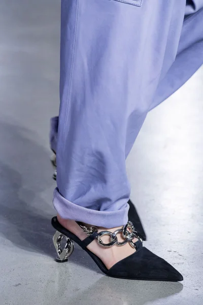 Look 144